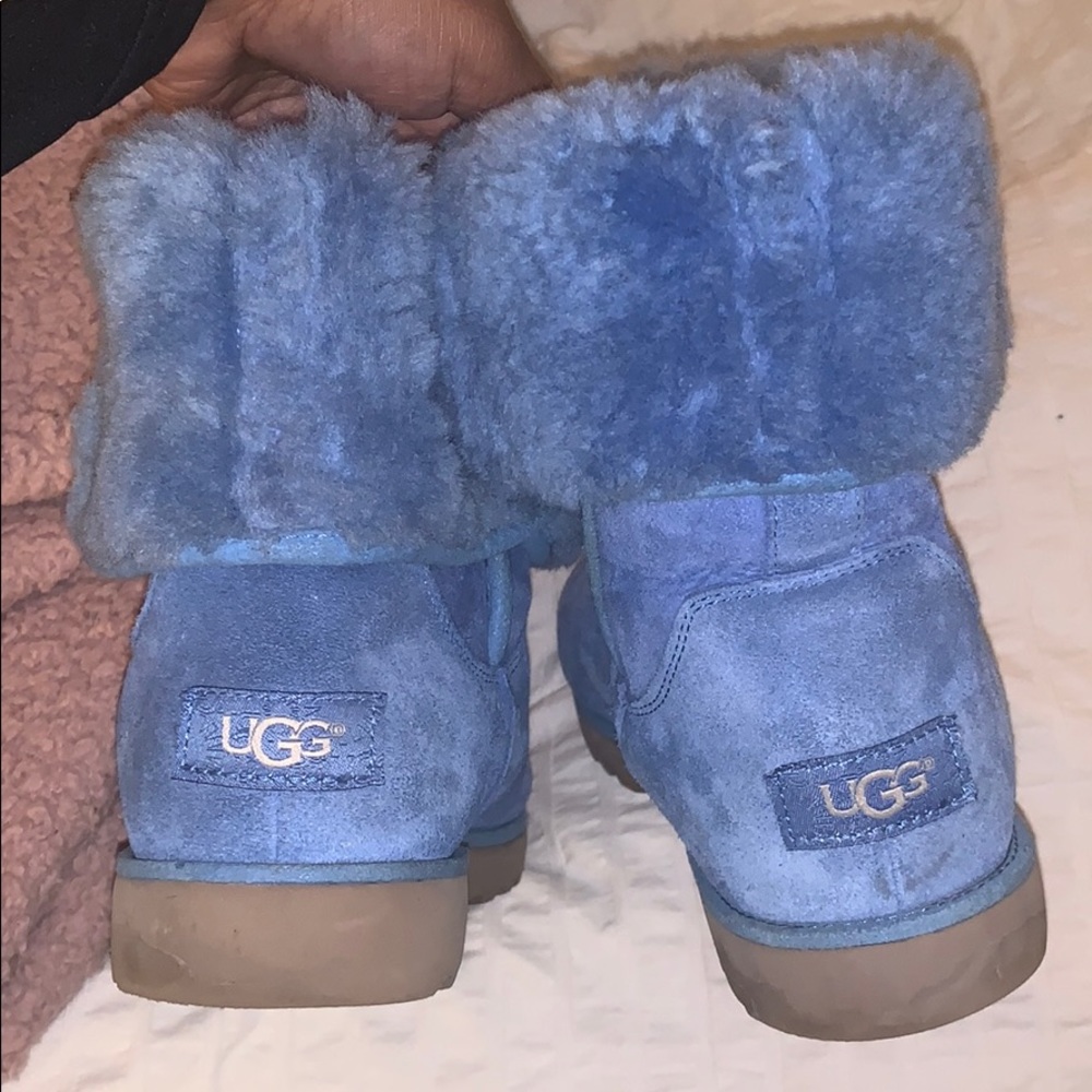 Gently worn blue Ugg’s!